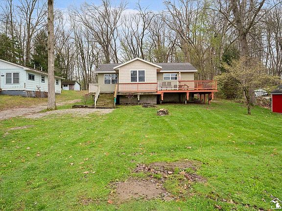 3rd image of 4205 Carol Dr
