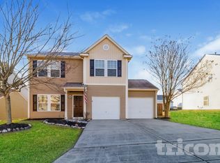 1135 Blue Topaz Dr, Dallas, NC 28034