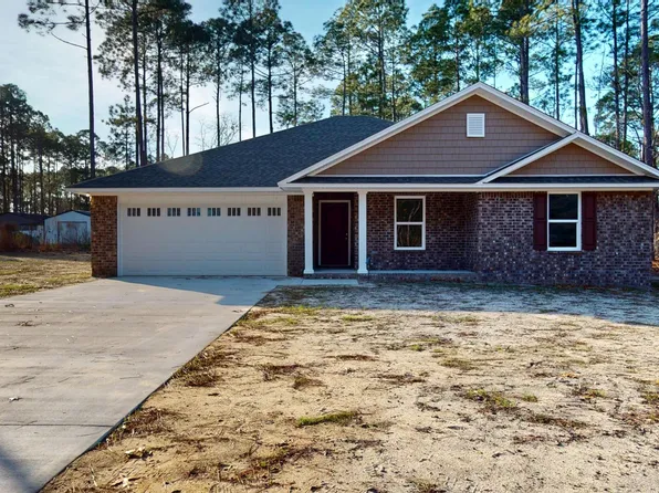 1 Ramblewood Ln, Wedgefield, SC 29168