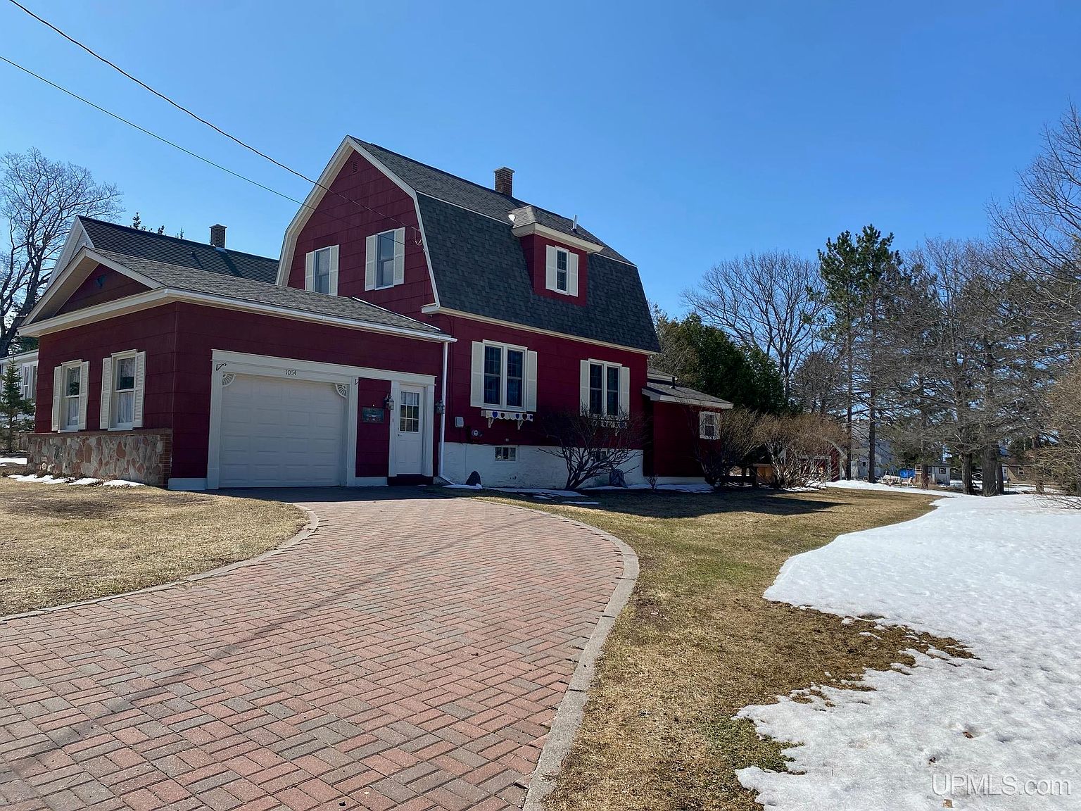 1054 Ahmeek St, Mohawk, MI 49950 Zillow