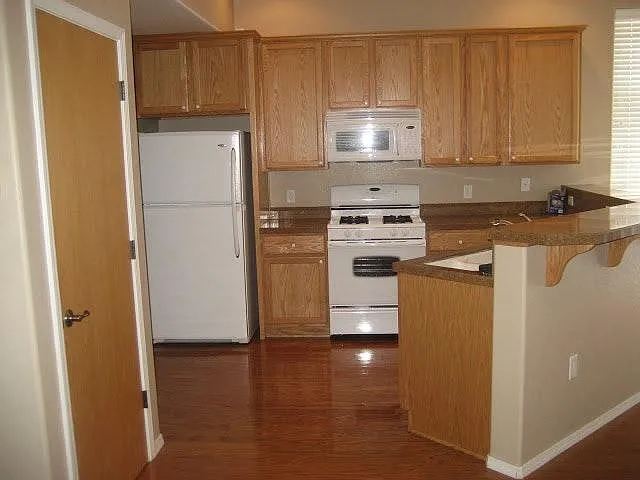 4446 E Savannah Cir — Photo 5