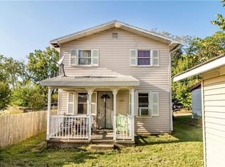 1047 Fayette St, Washington, PA 15301