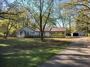 709 Sanford St, Henderson, TN 38340