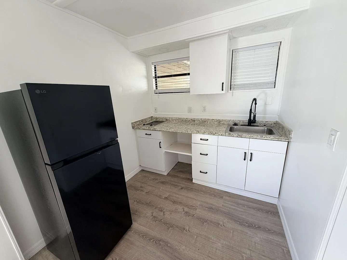 4042 Boulder Dr - 4042 Boulder Dr, Unit #2, New Port Richey, FL 34653 — Photo 4
