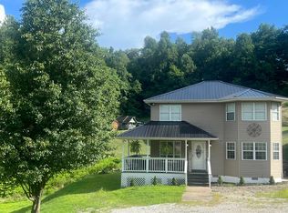 3419 Garretts Creek Rd, Wayne, WV 25570