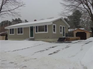 7 Williams Dr, Topsham, ME 04086