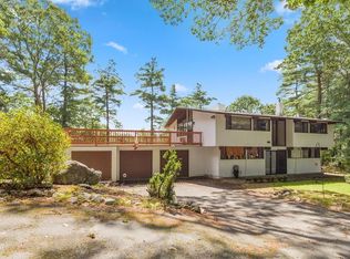 19 Mill St, Manchester, MA 01944