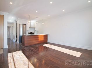 54 Van Dyke St #3, Brooklyn, NY 11231