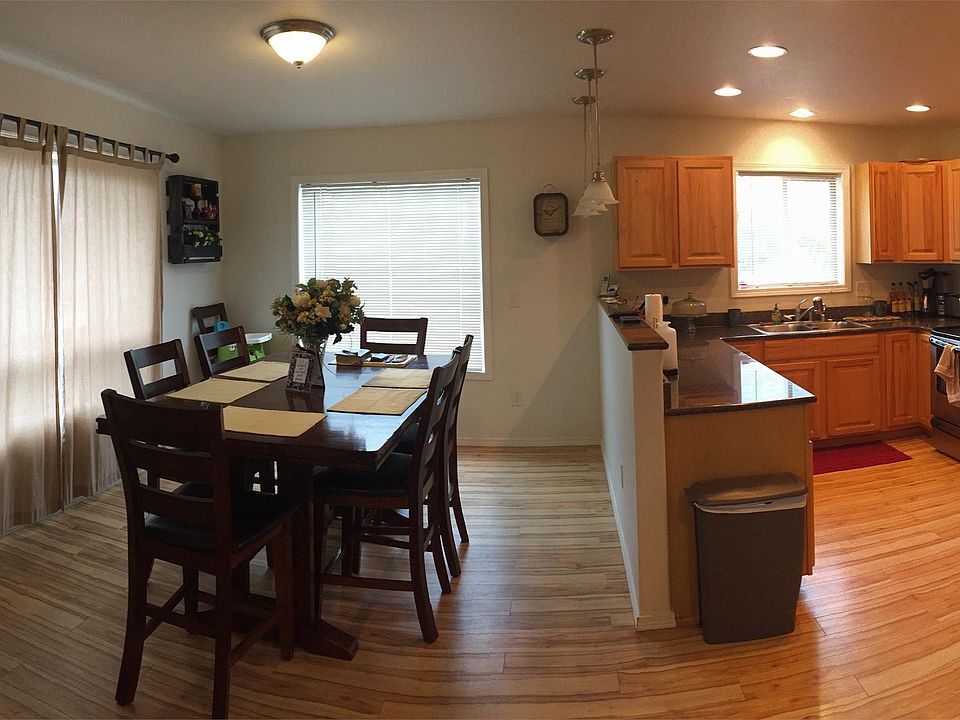 2nd image of 44485 Sterling Hwy Unit B2