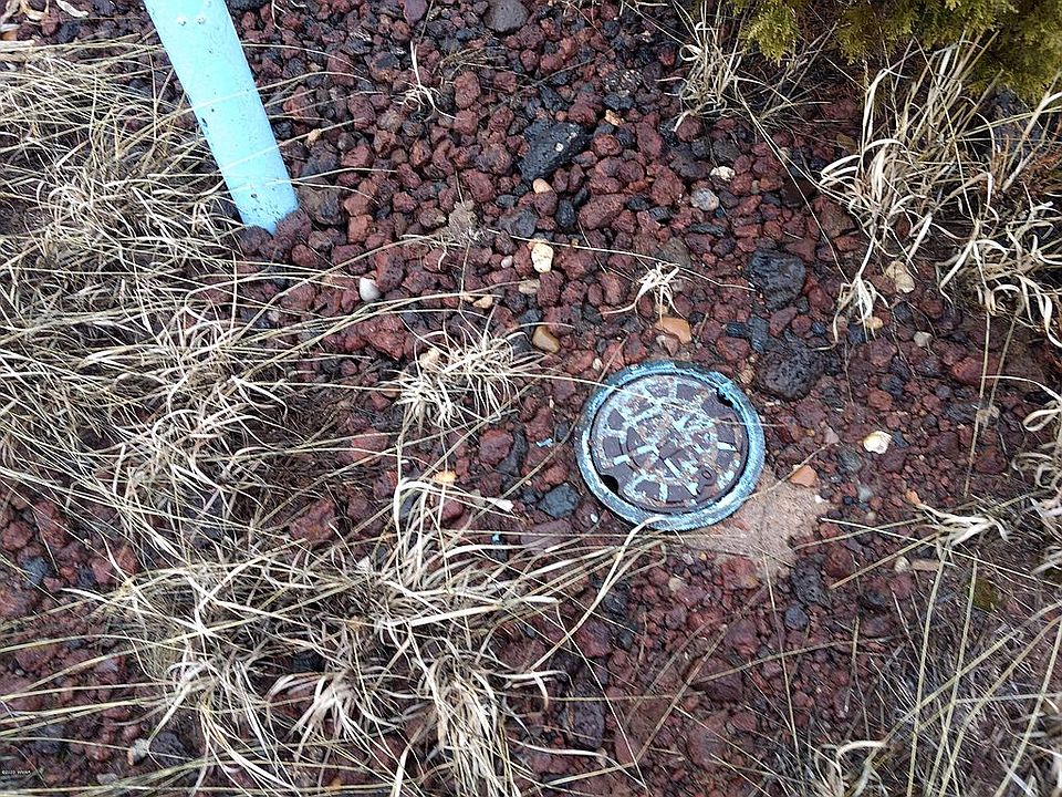 2nd image of 1758 Queen Creek Pl