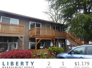 394 E Clarendon St, Gladstone, OR
