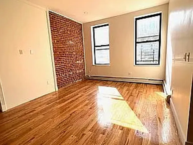 255 S 3rd St #2 — Photo 11