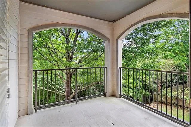 2 bed, 2.0 bath, 1211 sqft, $1,500 — Photo 4