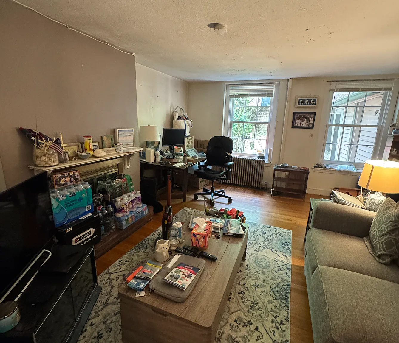 2 bed, 999 sqft, $4,400 — Photo 1