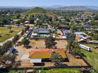 9595 53rd St, Riverside, CA 92509