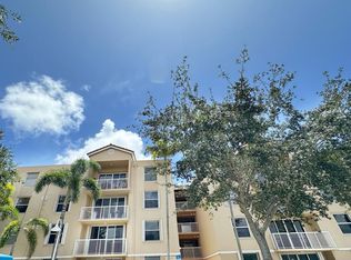 519 E Sheridan St #2032, Dania, FL 33004