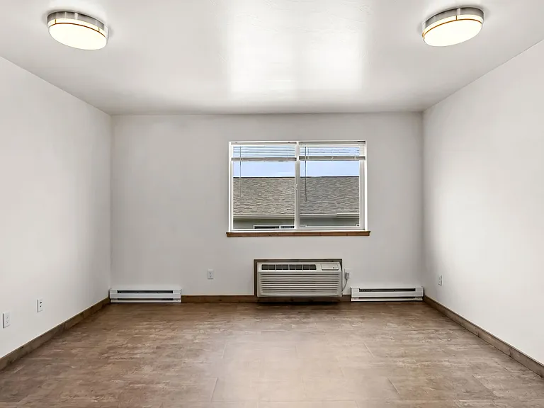 $1000 Off Move in Special, Ends June 16th! | Pet Friendly 3 Bedroom Apartments — Photo 12