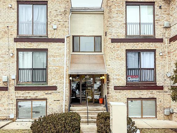 5th image of 3924 Rolling Rd #B-11