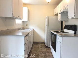 9032 9th Ave SW APT 301, Seattle, WA 98106