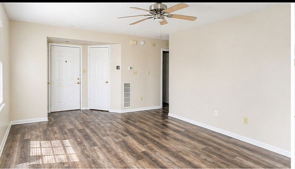 1st image of 534 Rainbow Ct APT 102
