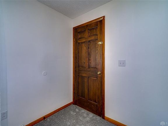 5th image of 8904 Oriole Dr