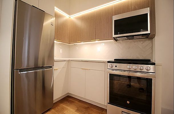 1st image of 223 E 96th St #1L