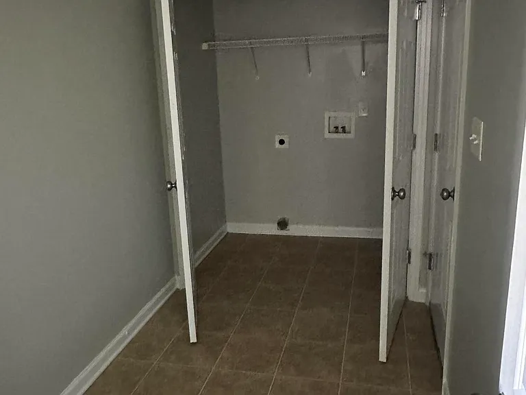119 Sparkling Brook Way — Photo 12