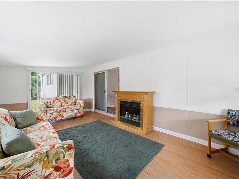 7505 Fairlane Ave — Photo 25