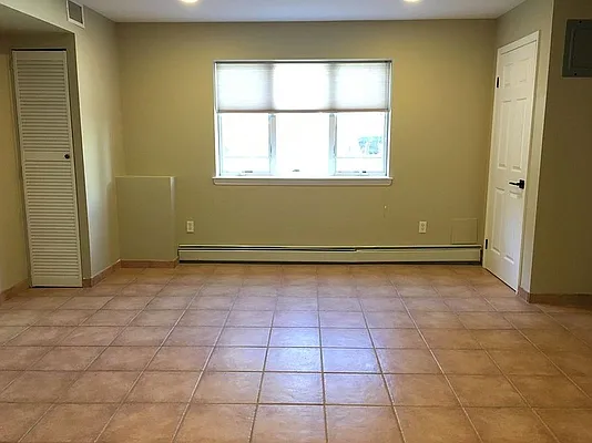 Rented by NY Space Finders Inc. | media 33