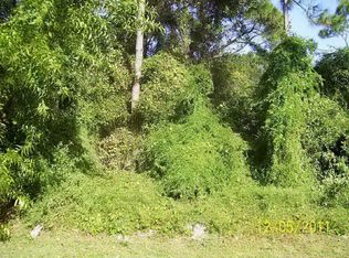 533 NW Sagamore Ter, Pt Saint Lucie, FL 34953