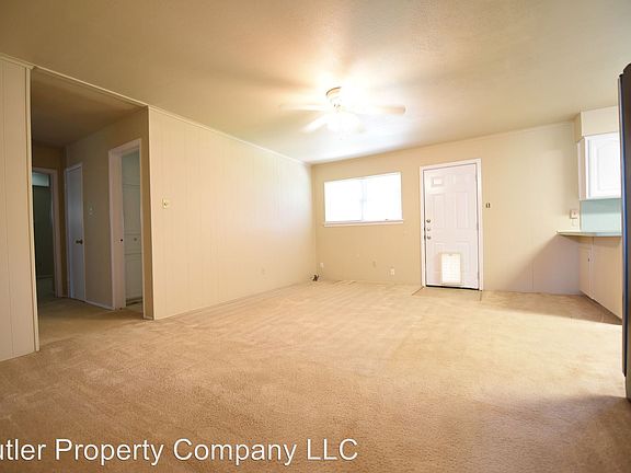 5th image of 5821 Westcrest Dr W