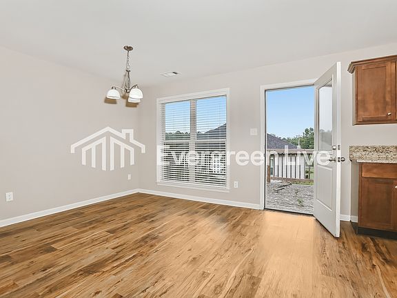 5th image of 5391 Heritage Valley Dr