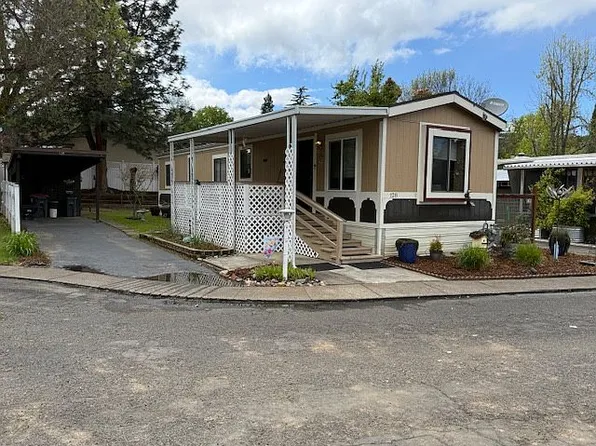 1055 N 5th St Unit 128, Jacksonville, OR 97530
