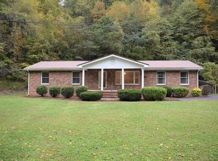 6 Amos Newsome Ln, Virgie, KY 41572