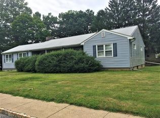 31 Park St, Wharton, NJ 07885