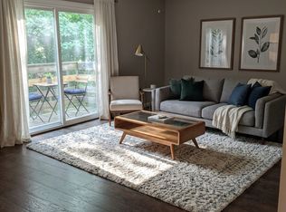 29379 Detroit Rd APT 4, Westlake, OH 44145