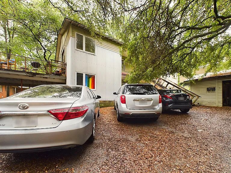 915 Keith Lane — Photo 13