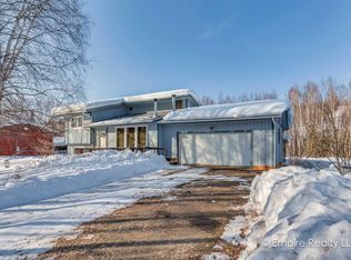 1422 Still Valley Rd E, North Pole, AK 99705