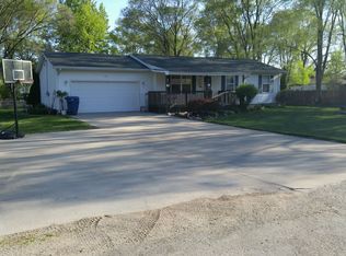 5643 Lane Ave, Muskegon, MI 49442