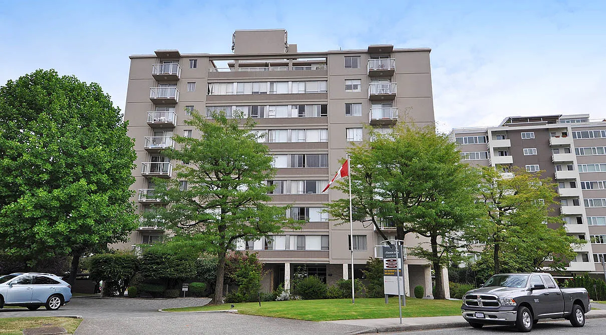 Shannon Tower — Photo 1