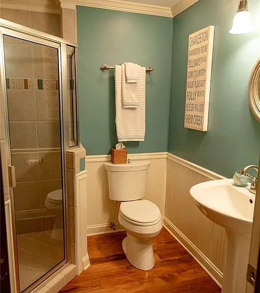 1405 Edenham Ln — Photo 4