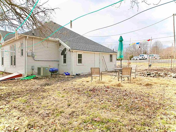5th image of 1408 W Kirkwood Ave