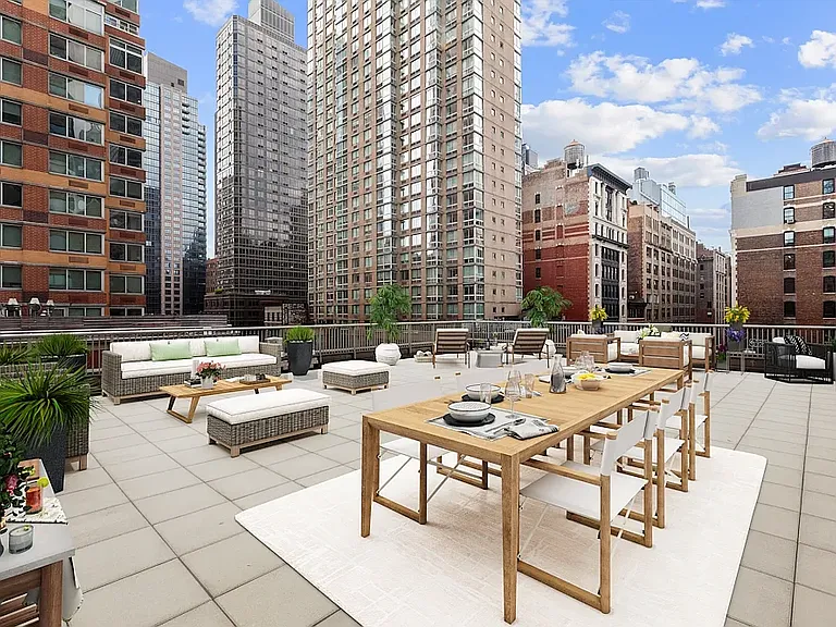 800 6th Ave #7B — Photo 1