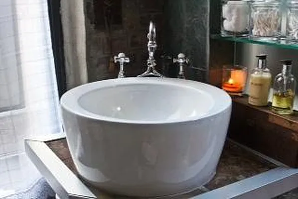 Rented by Town Residential | media 15