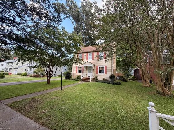 40 Westover Rd, Newport News, VA 23601