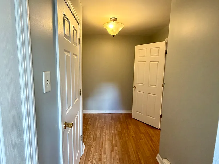 65 Race St #1 — Photo 8