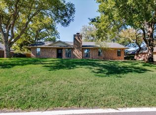 8105 Ravenswood Rd, Granbury, TX 76049
