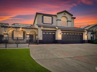 7105 Triple Falls Dr, Bakersfield, CA 93312