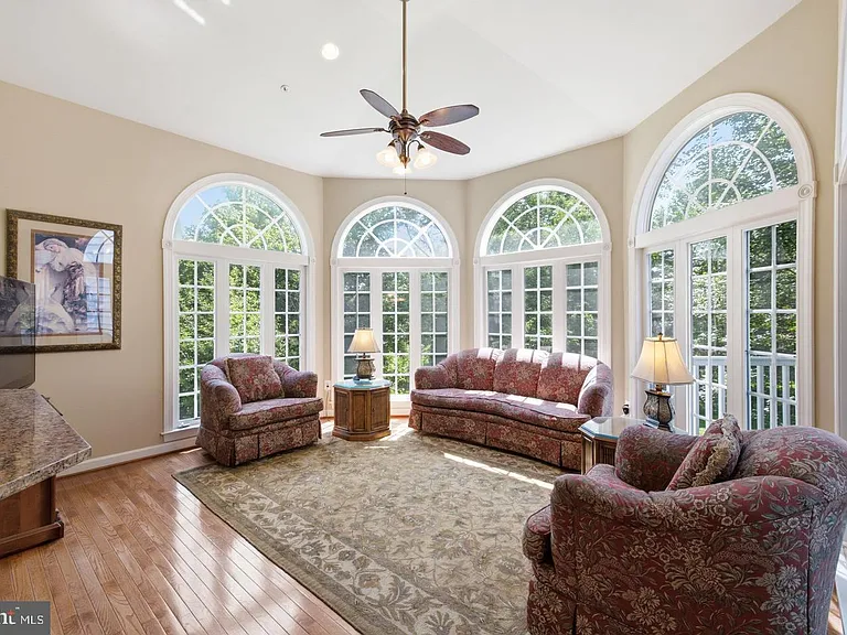 14140 Seneca Rd — Photo 46