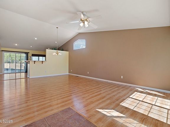 5th image of 141 Desert Lakes Dr